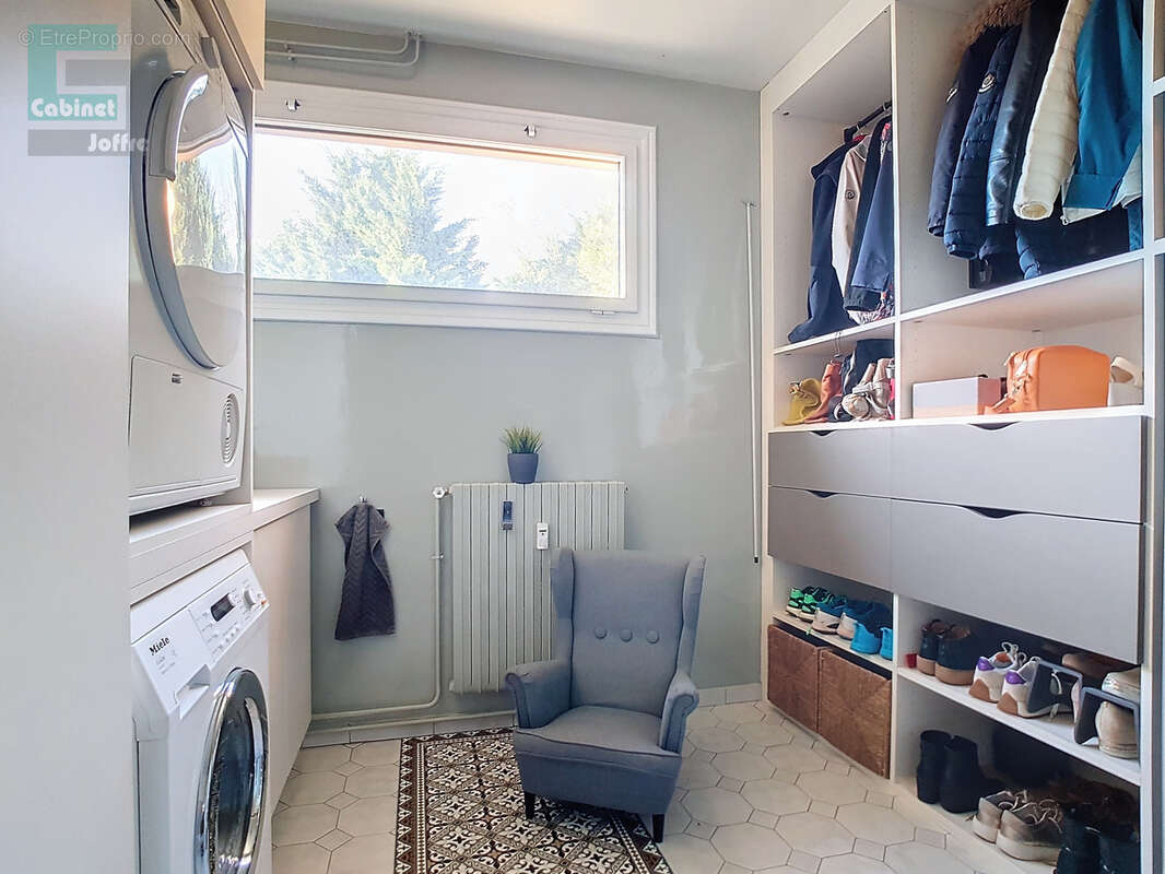 Appartement à FONTAINEBLEAU