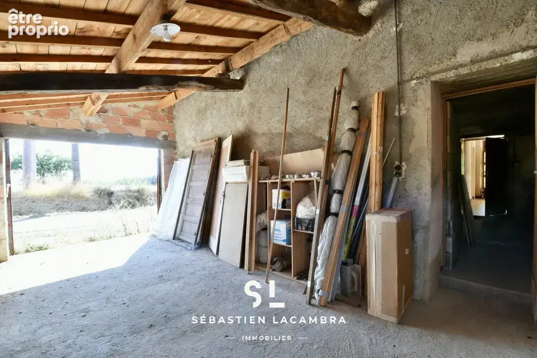 Jouqueviel   maison en pierre à rénover avec hangar et nombreuses dépendances - photo 30