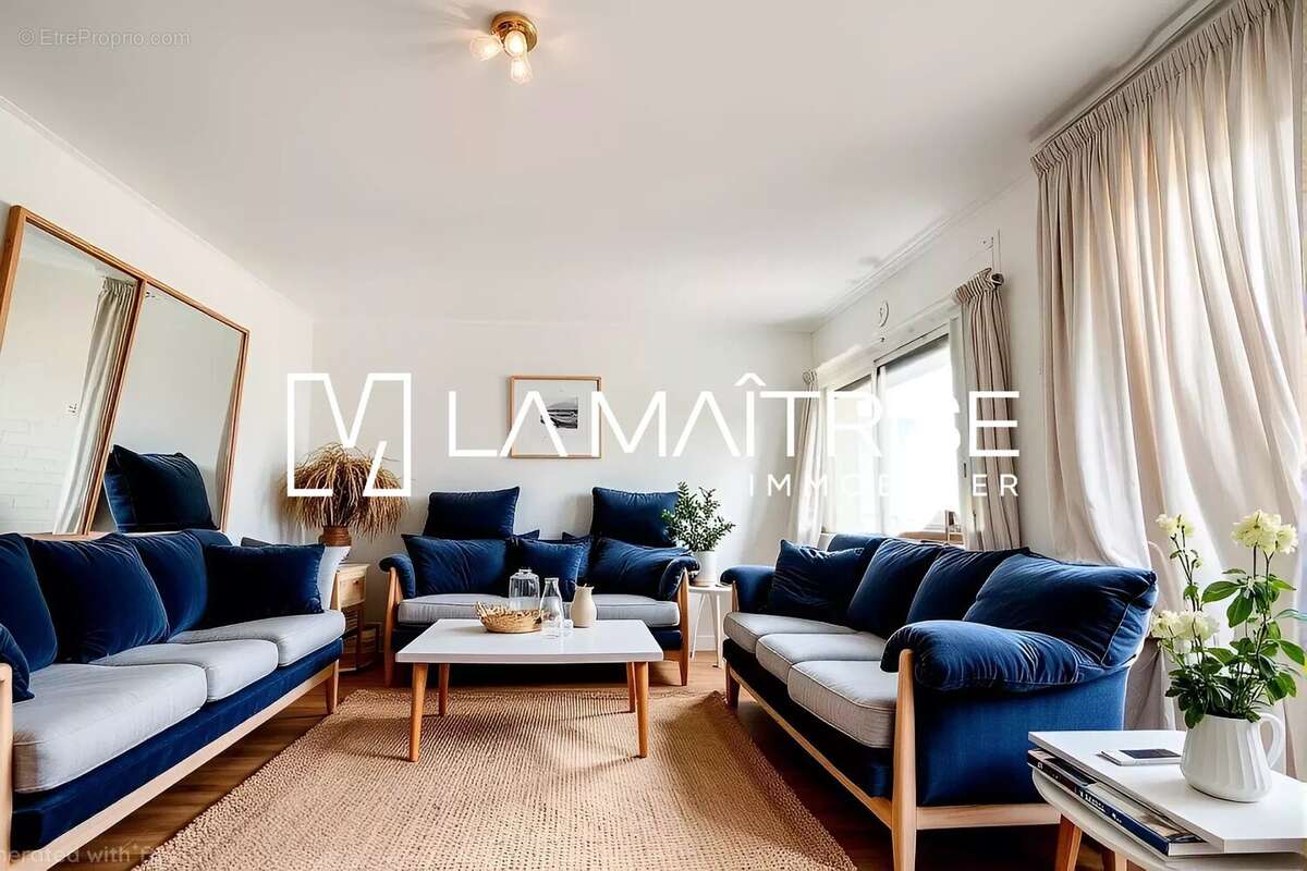 Appartement à MARSEILLE-5E