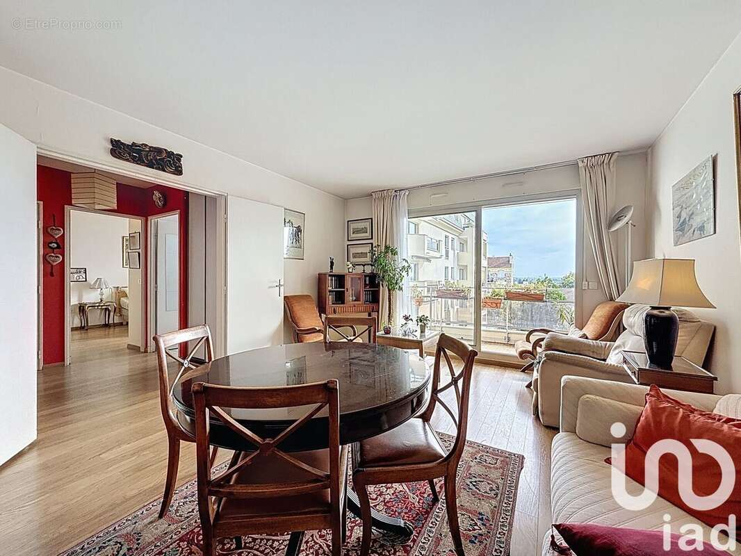 Photo 2 - Appartement à NOGENT-SUR-MARNE