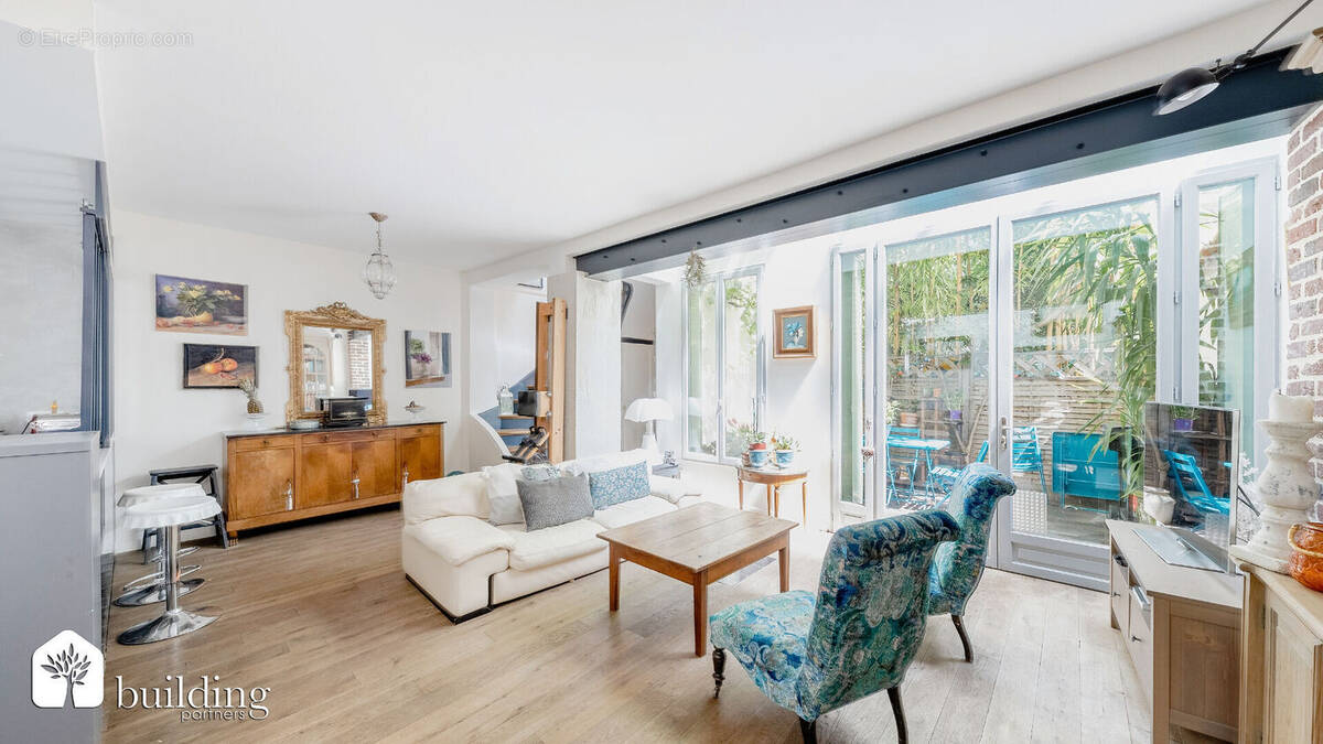 Maison à LEVALLOIS-PERRET