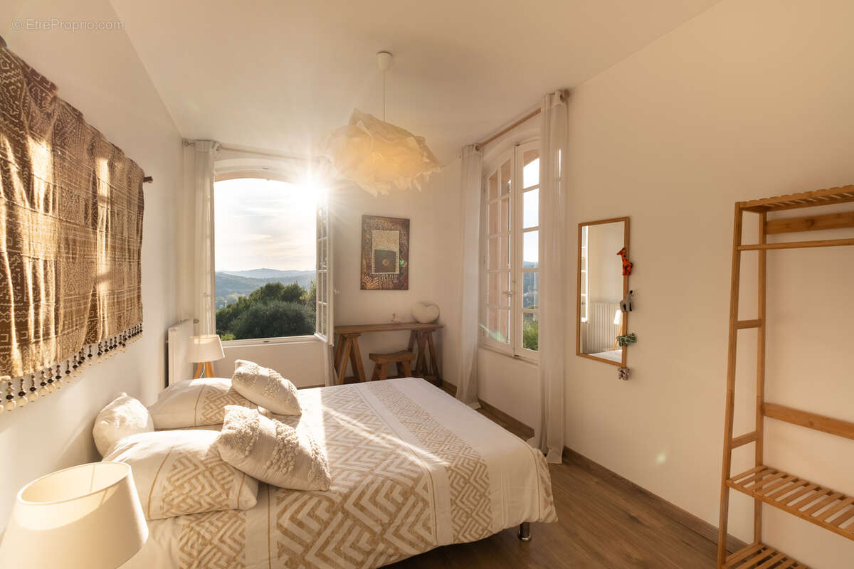 Maison à LA COLLE-SUR-LOUP