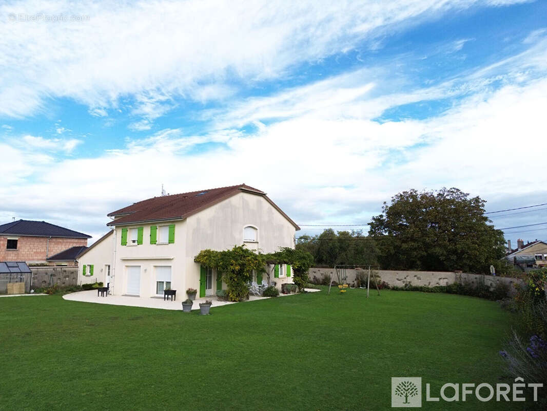 Maison à DARNIEULLES