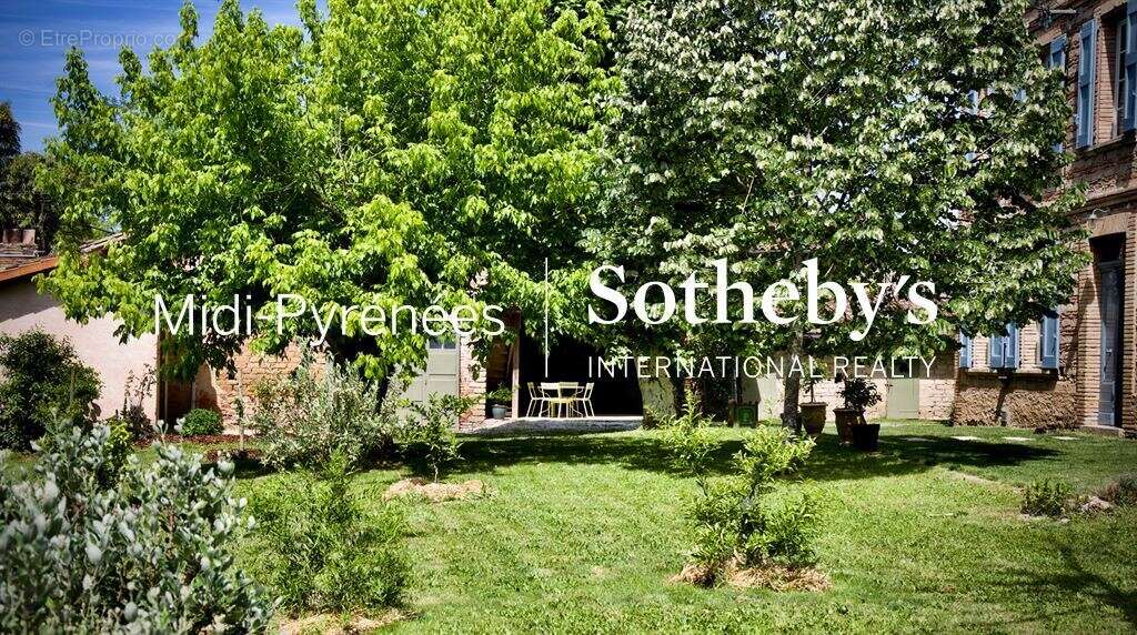 Maison à LISLE-SUR-TARN