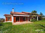 Maison à MONTBRISON