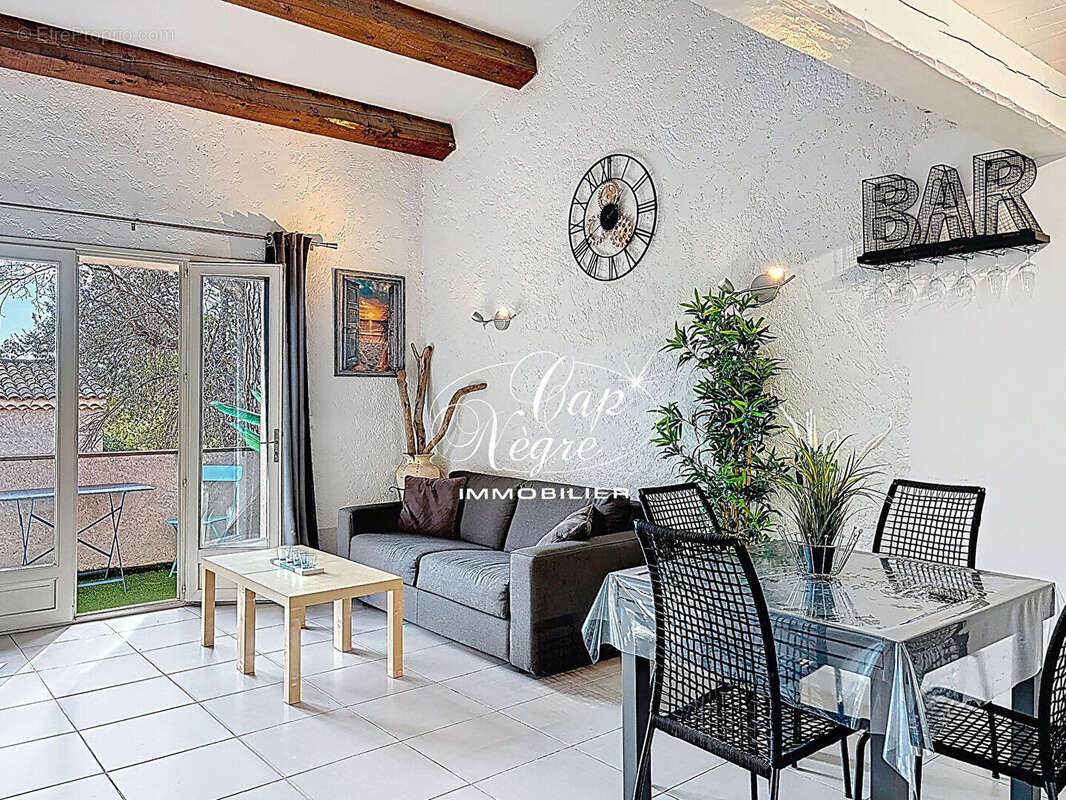 Mazet dans résidence calme avec parking et terrasse à vendre aux issambres - photo 7