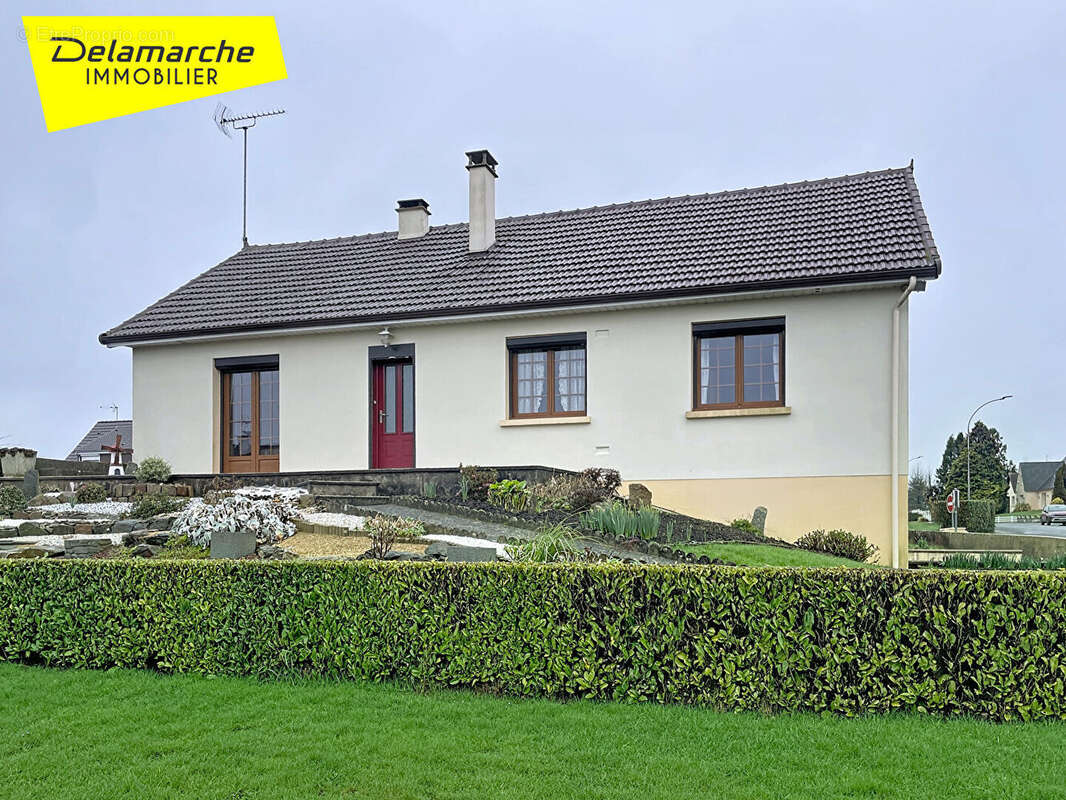 Maison à LA HAYE-PESNEL