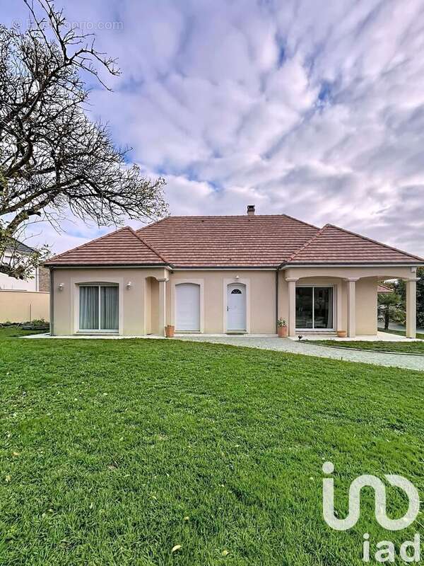 Photo 5 - Maison à SAINT-FARGEAU-PONTHIERRY