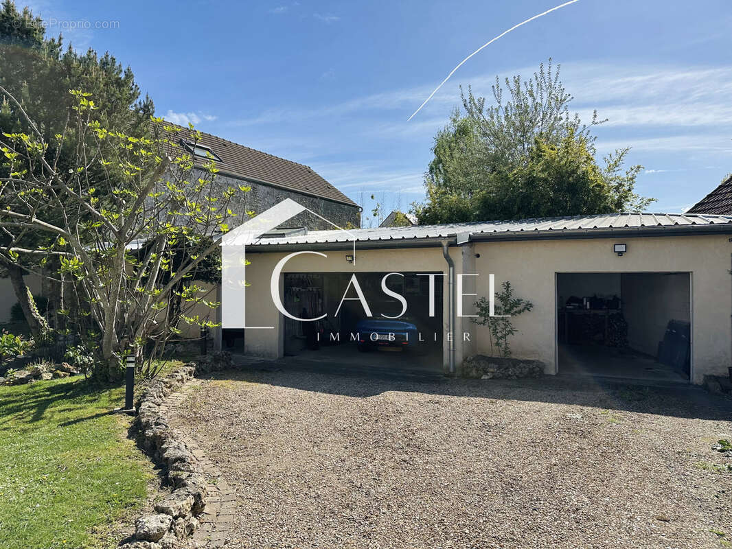 Maison à LES ALLUETS-LE-ROI