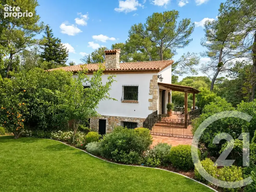 Maison 138 m² à Roquefort-Les-Pins  - photo 4