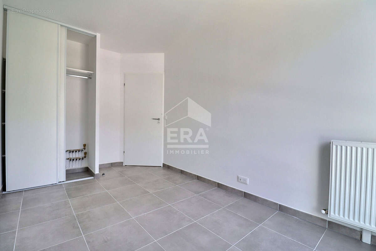 Appartement à CHENNEVIERES-SUR-MARNE