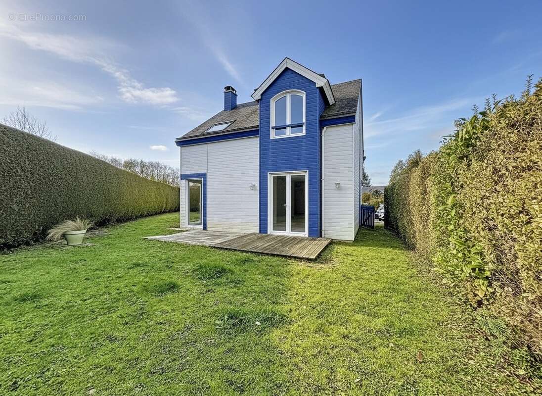 Maison à HEROUVILLE-SAINT-CLAIR