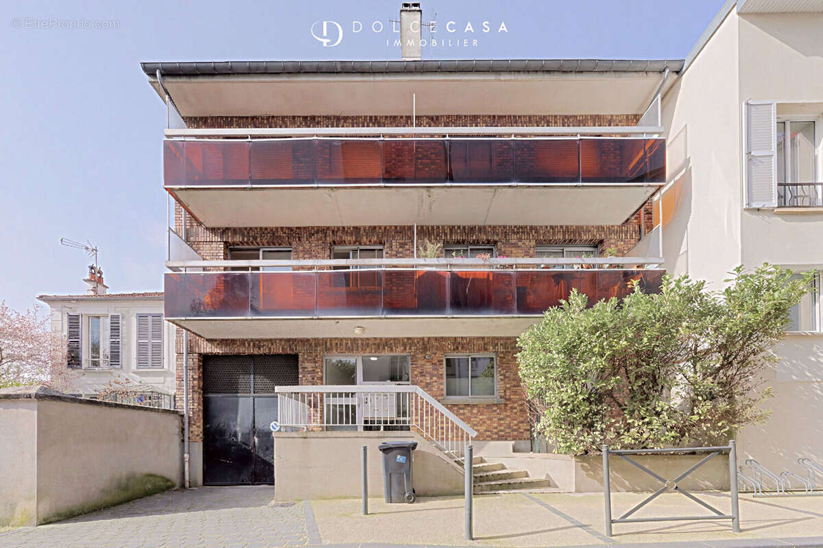 Appartement à LE PERREUX-SUR-MARNE