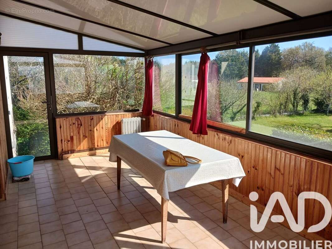 Photo 8 - Maison à SAINT-MAURICE-LA-CLOUERE