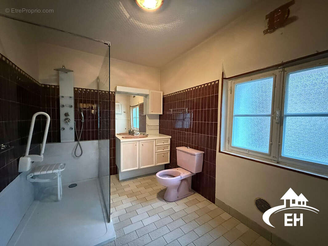 Maison à L&#039;AIGLE