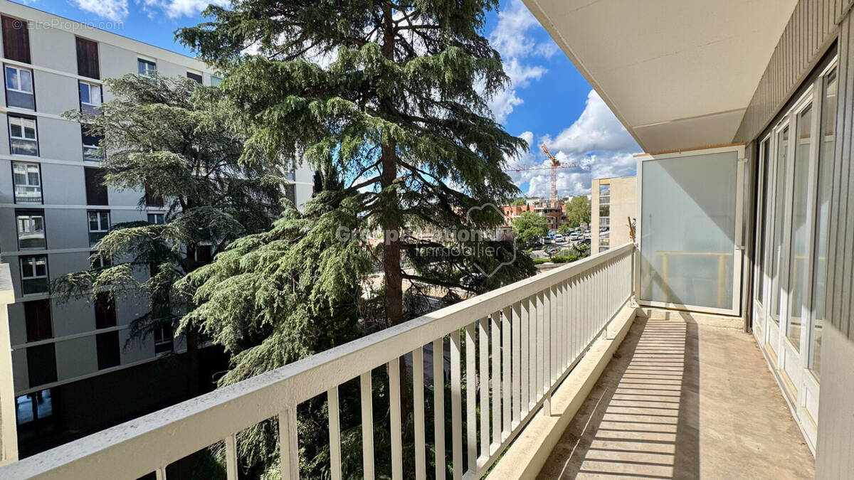 Appartement à NIMES