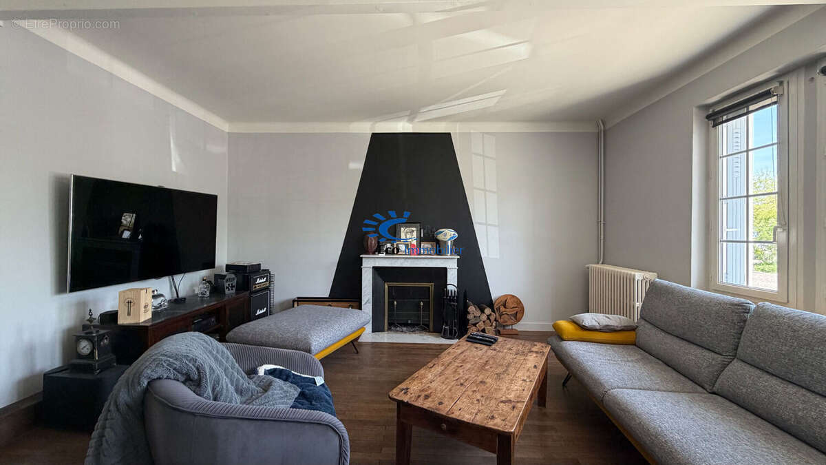 Aigrefeuille d'aunis maison de bourg 220 m² 4 chambres piscine - photo 3