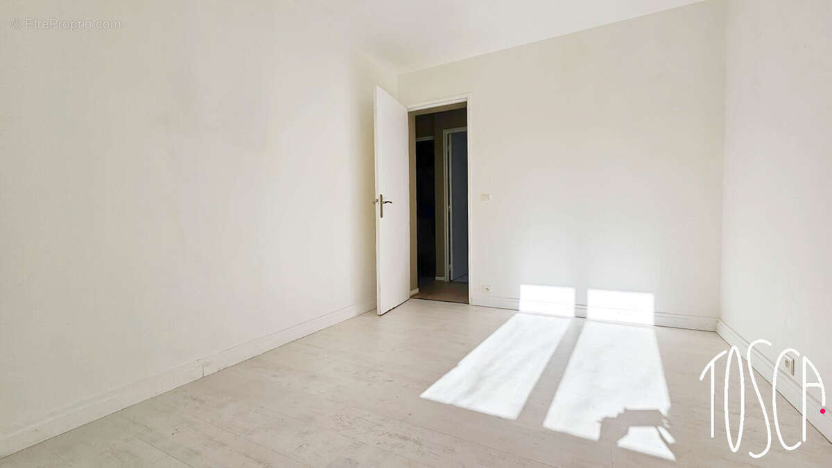 Appartement à THIAIS