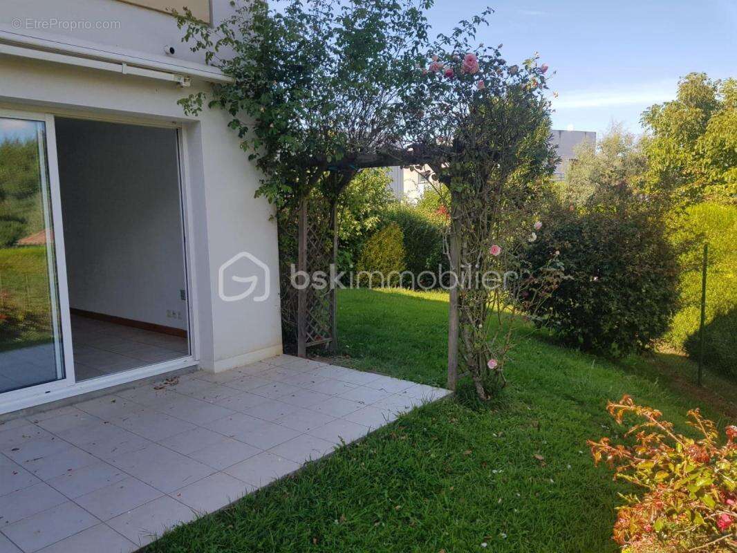 Appartement à URRUGNE