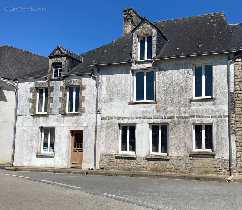 Maison à CREDIN
