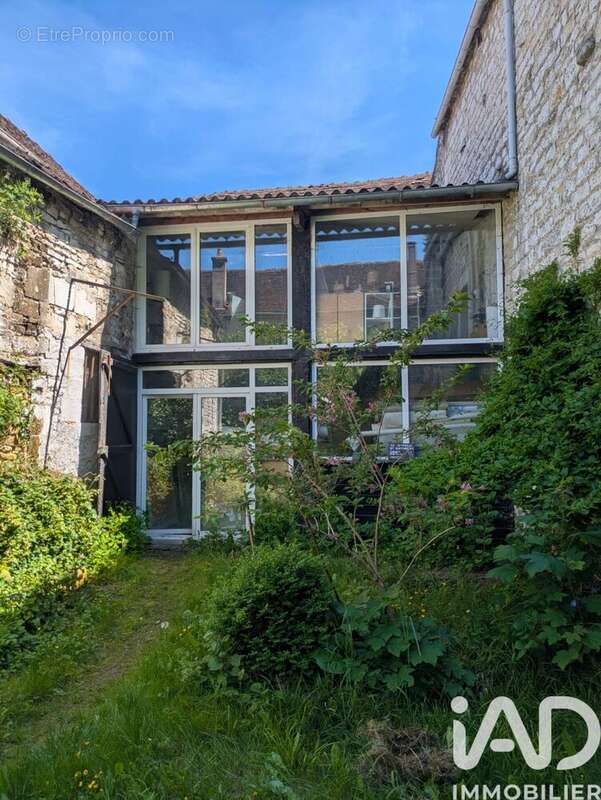 Photo 8 - Maison à TONNERRE