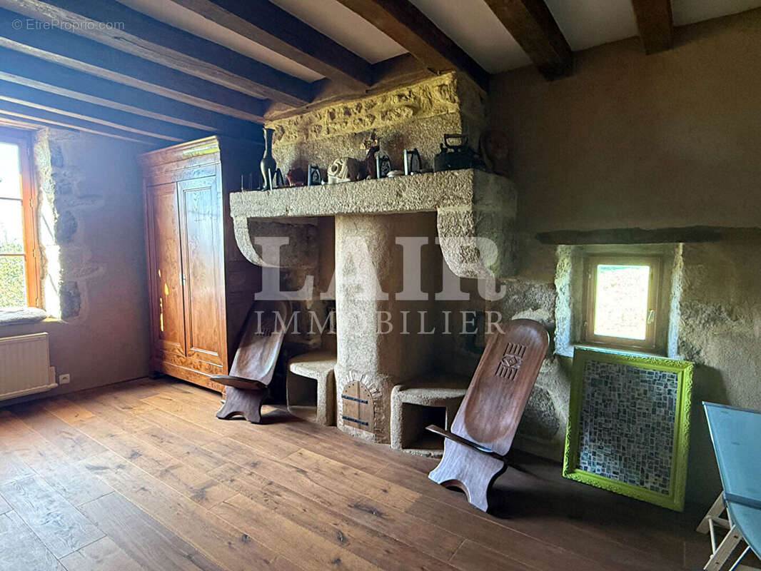 Maison à FRESNAY-SUR-SARTHE