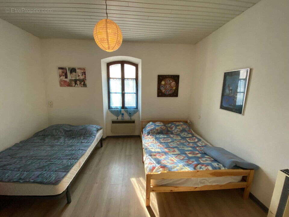 Maison à CASTELNAU-D'AUZAN