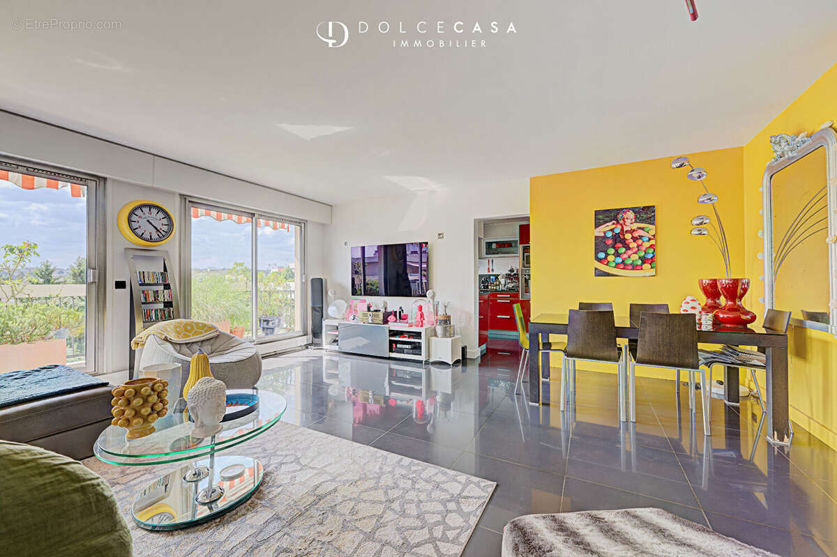 Appartement à LE PERREUX-SUR-MARNE