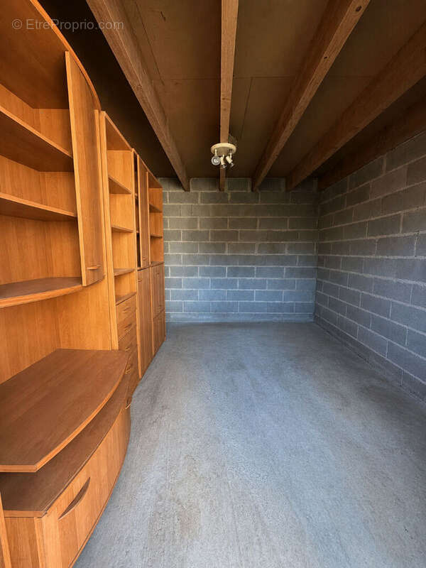 Charmante maison de 111 m2 avec dépendance - 5 pièces à Thiers-sur-Thève ! - photo 14