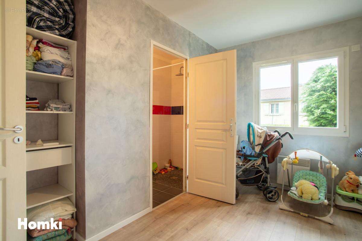 Maison à BAS-EN-BASSET