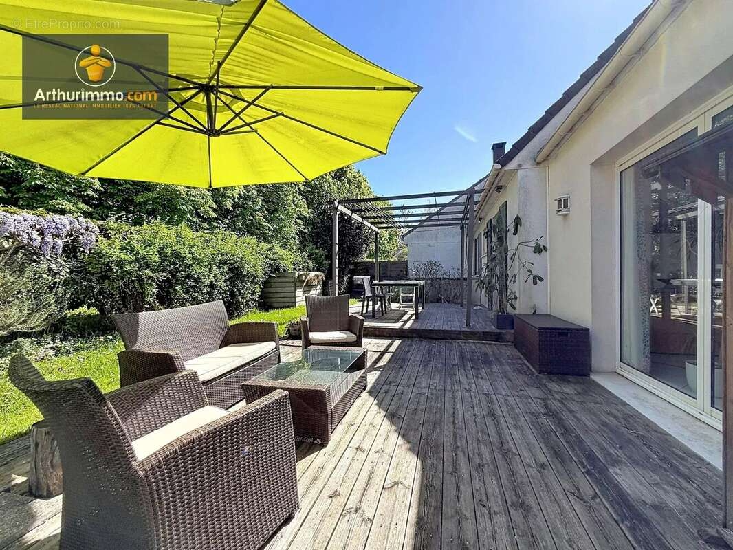 Maison à MARGENCY