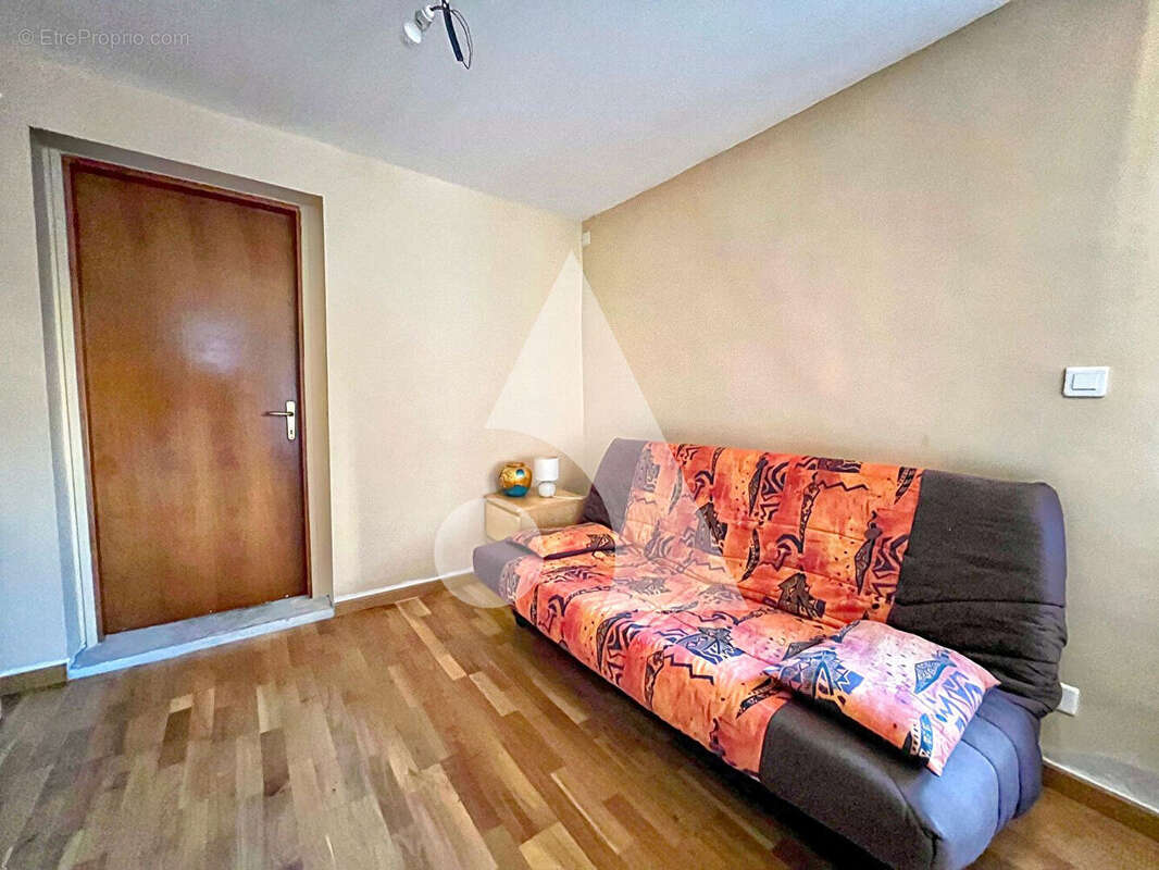 Maison à VINON-SUR-VERDON