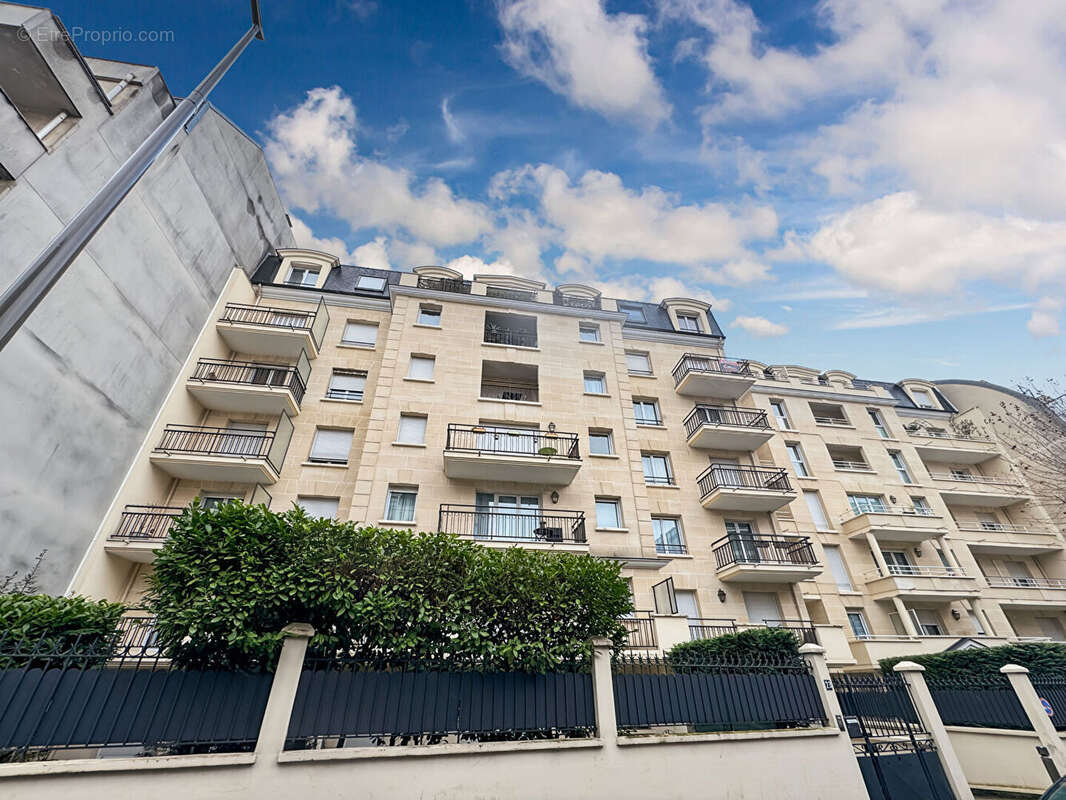 Appartement à ROSNY-SOUS-BOIS