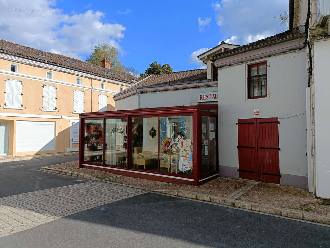 Appartement à NEUVIC