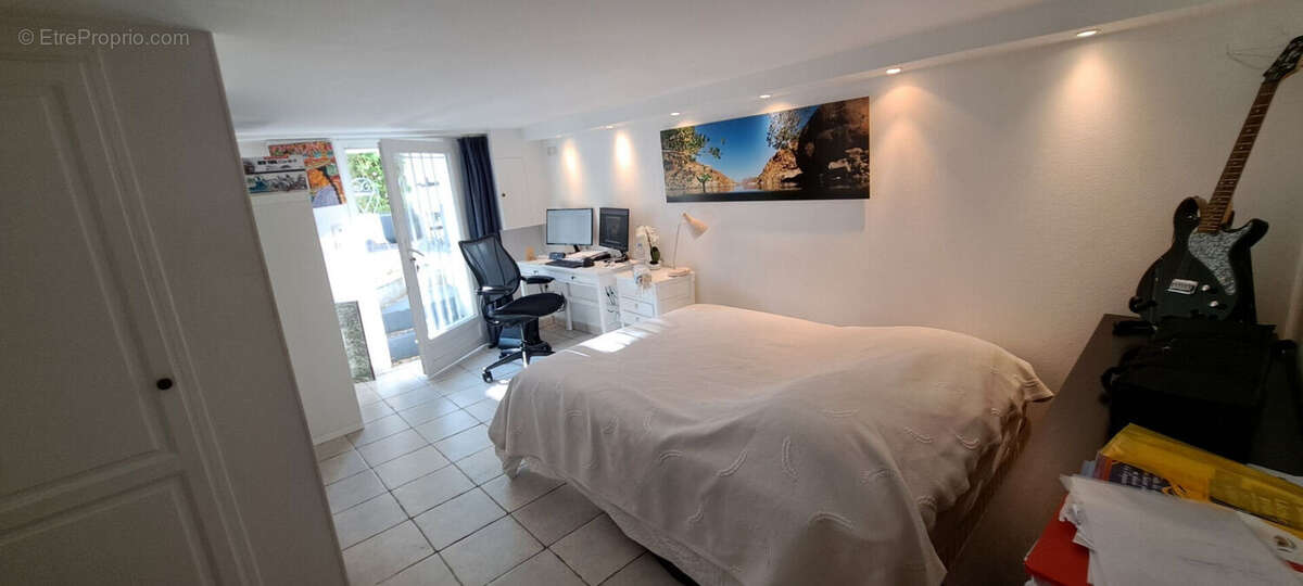 Maison à CHAMPIGNY-SUR-MARNE