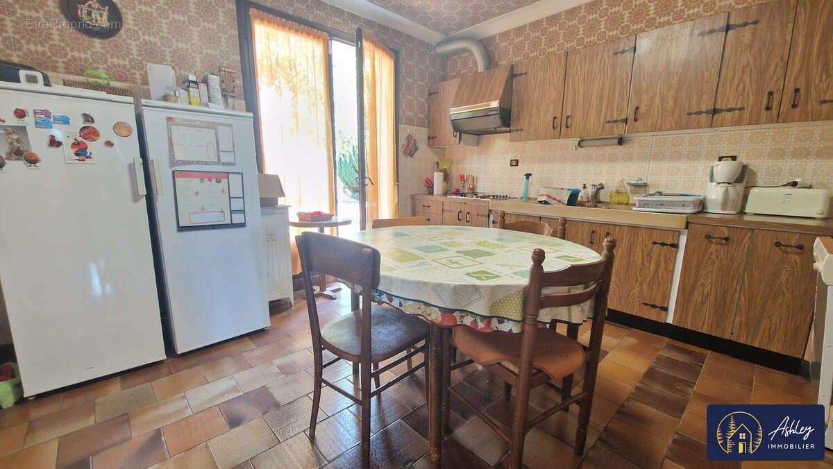 Maison à vendre 8 pièces Corrèze