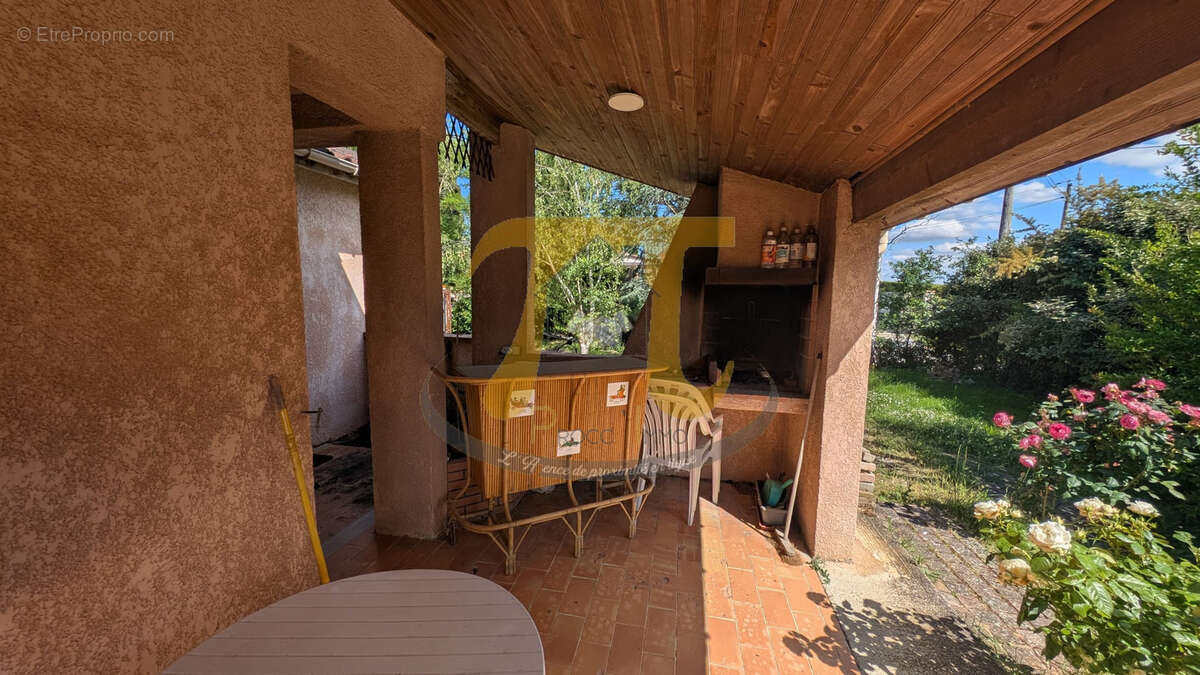 Maison à CARAMAN