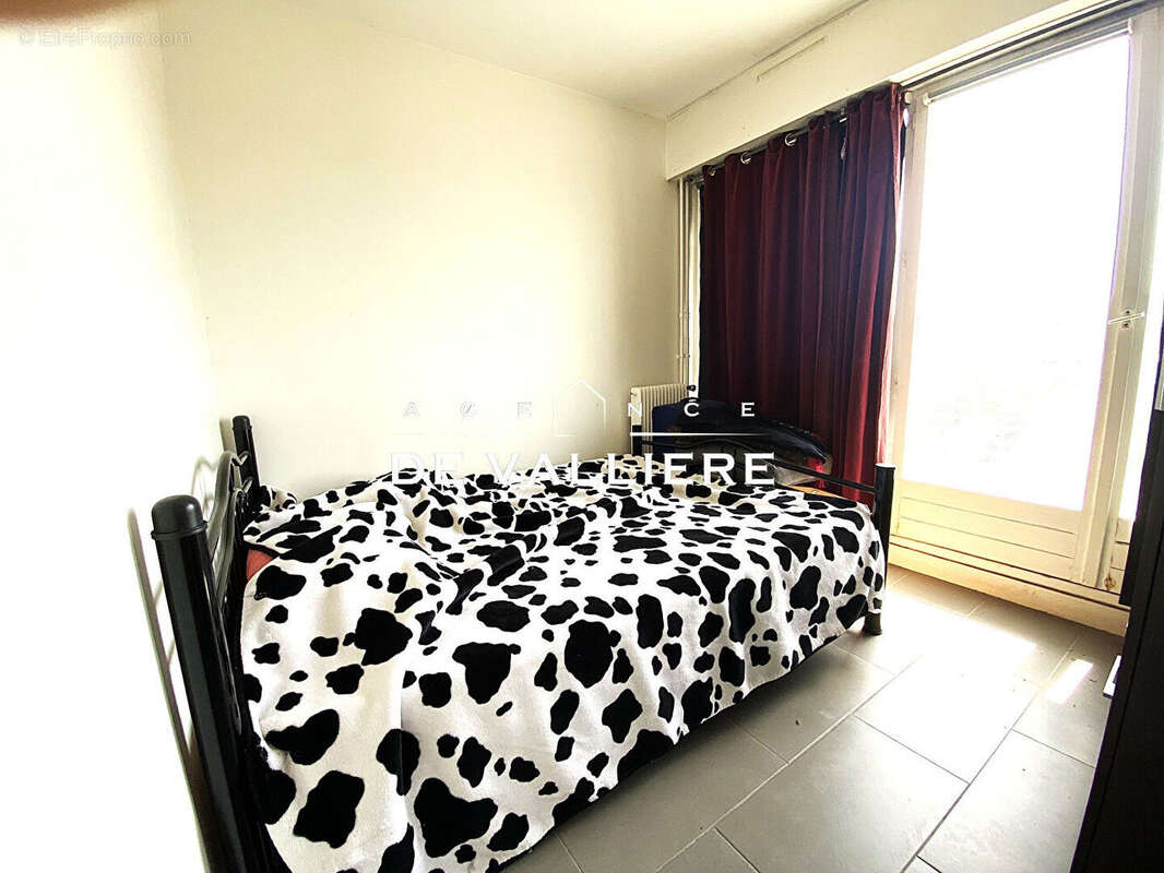 Appartement à NANTERRE
