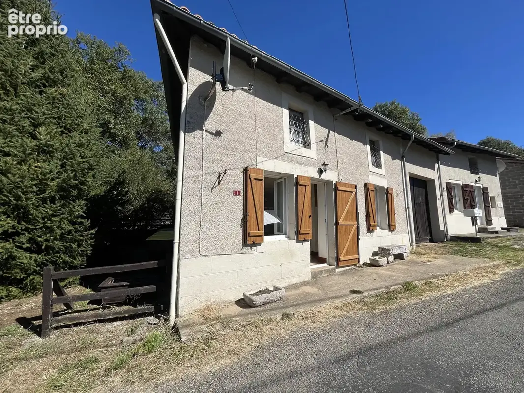 Ensemble immobilier à ETAGNAC - photo 20