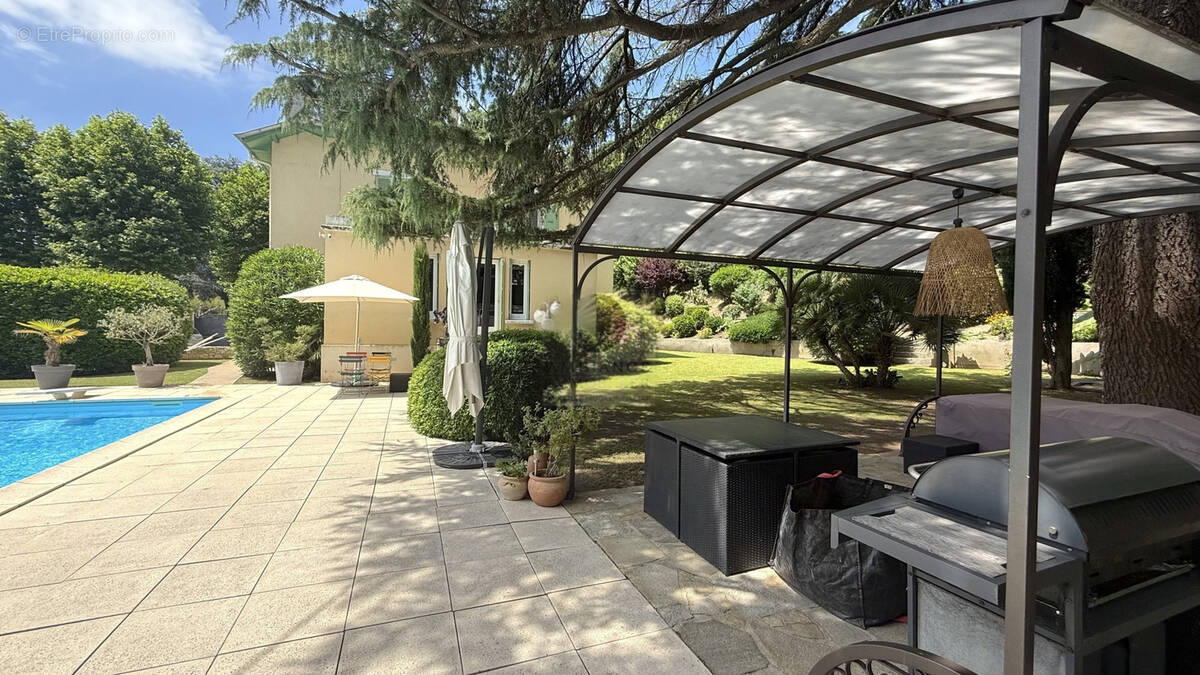 Maison à LA VOULTE-SUR-RHONE