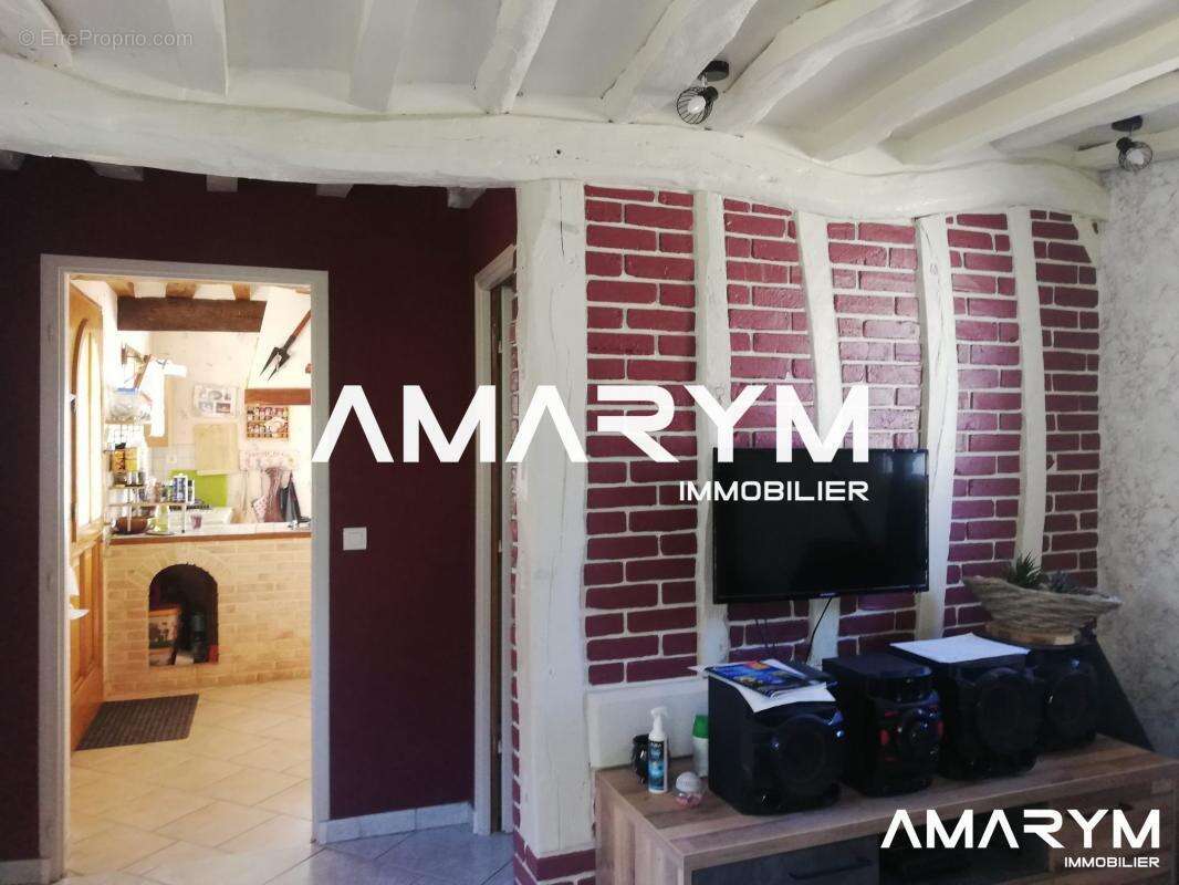 Maison à SAINT-MARTIN-EN-CAMPAGNE