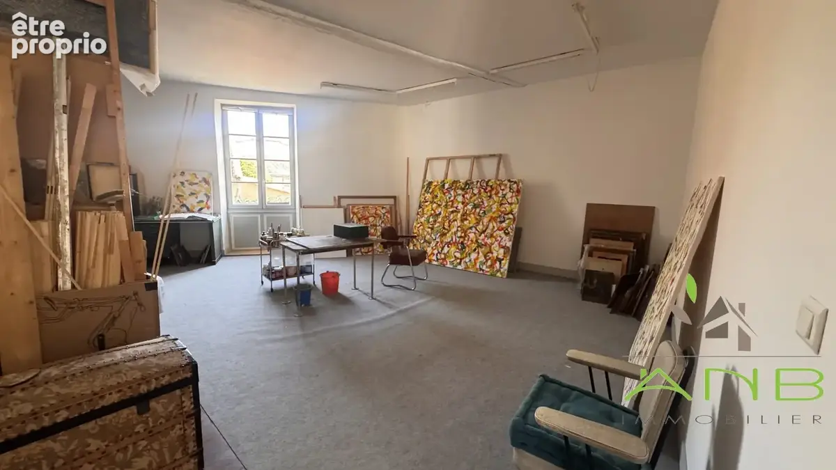 Maison 320 m² à Angouleme  - photo 5