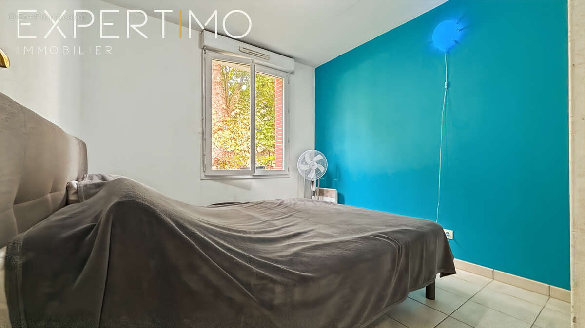 À vendre appartement F3 RDC avec terrasse et deux places de stationnement - photo 6