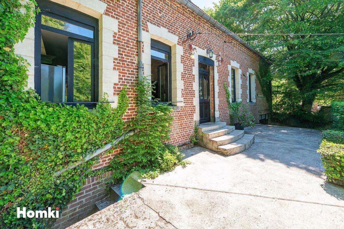 Maison/Villa T9 de 330 m2 à Saint-Martin-sur-Écaillon 59213 - photo 5