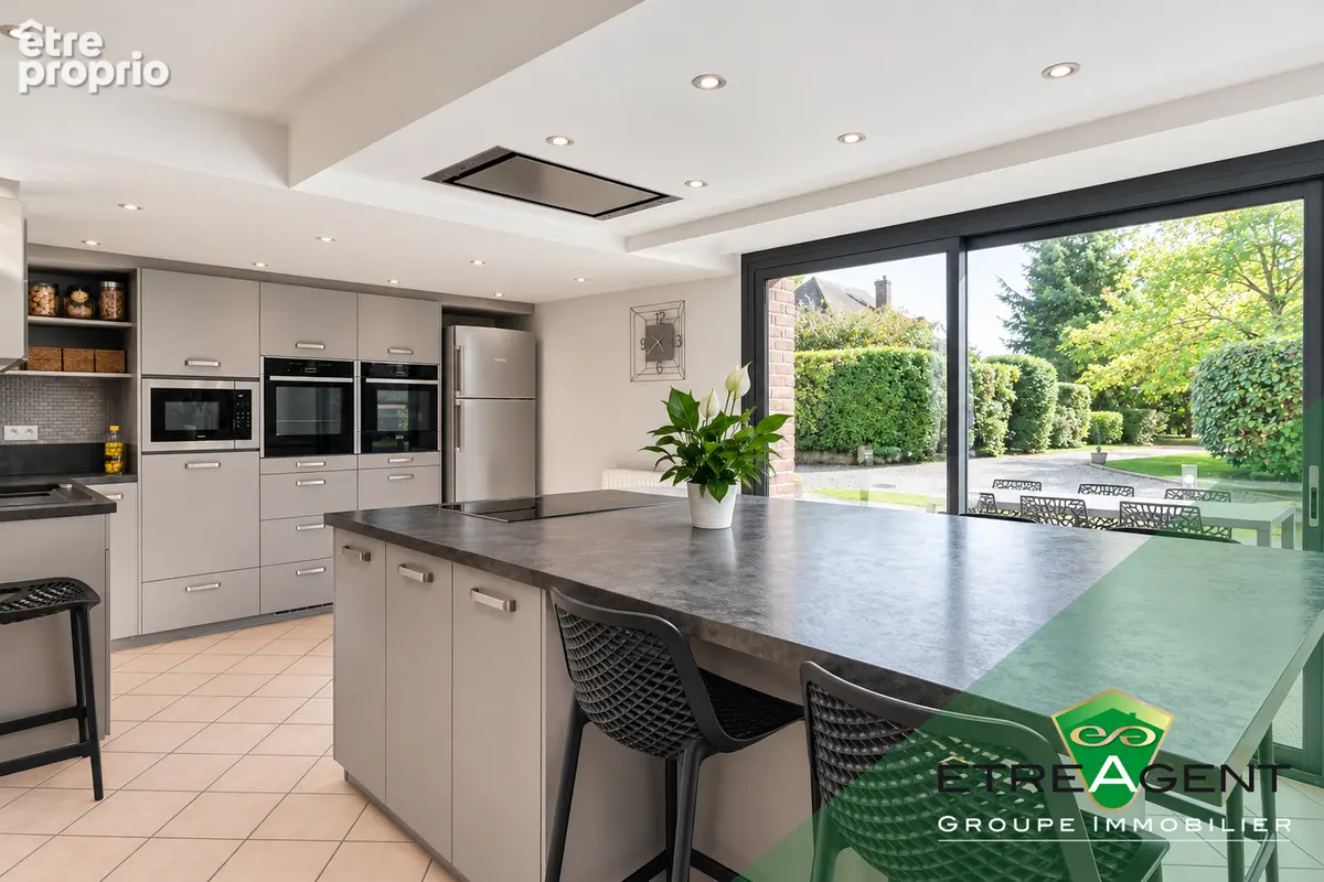 Maison ÉPREVILLE-PRÈS-LE-NEUBOURG - 400 m² - 5 chambres - photo 10