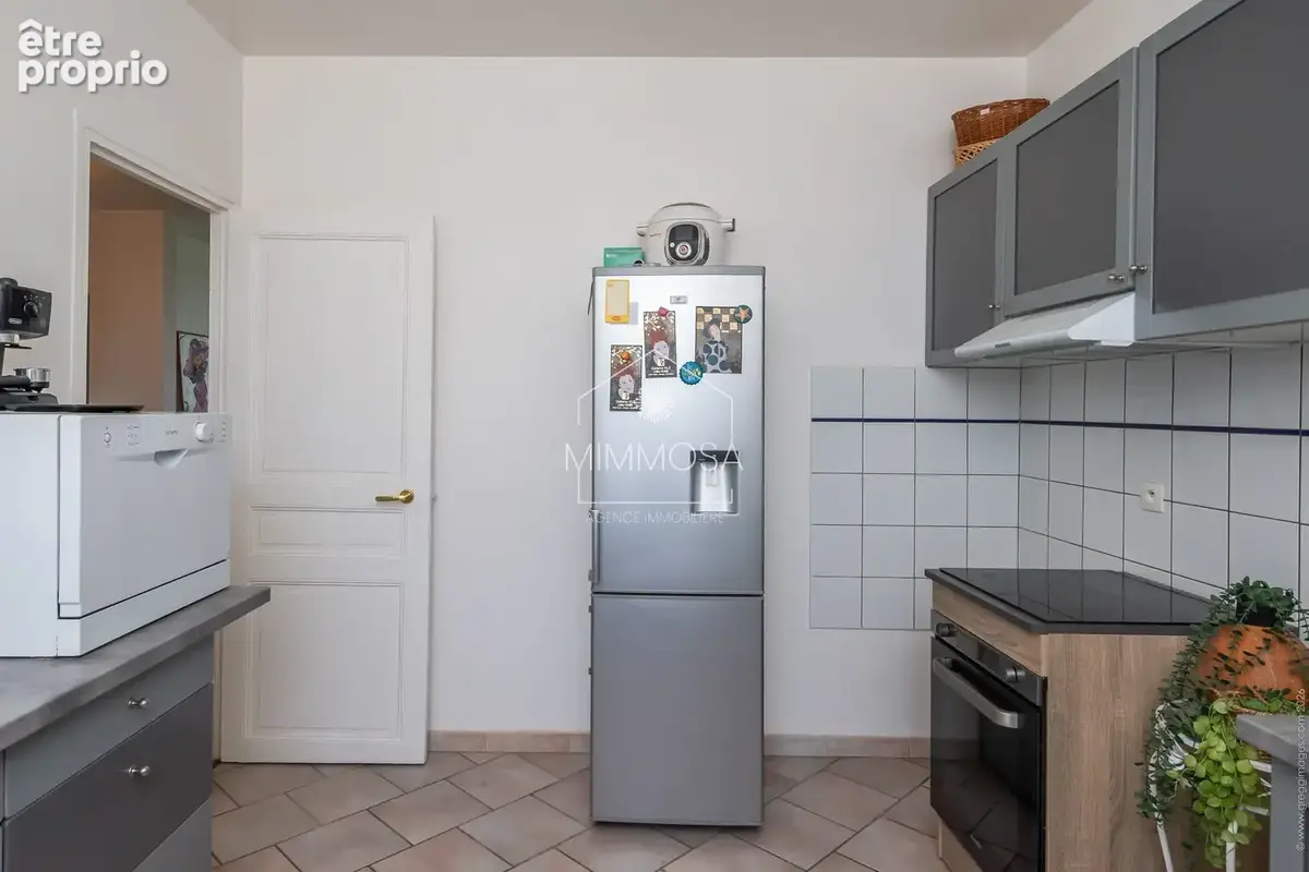 Appartement 77 m² à Les Pavillons-Sous-Bois  - photo 9