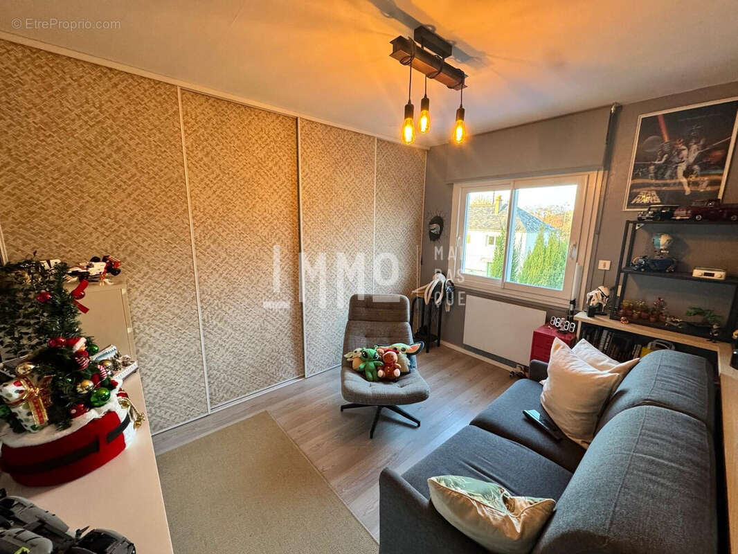 Maison à SAINT-PATERNE-RACAN