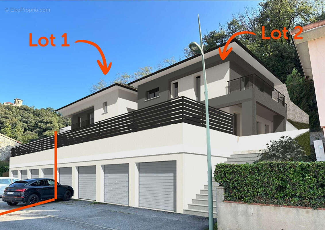 Terrain à SAINT-PERAY