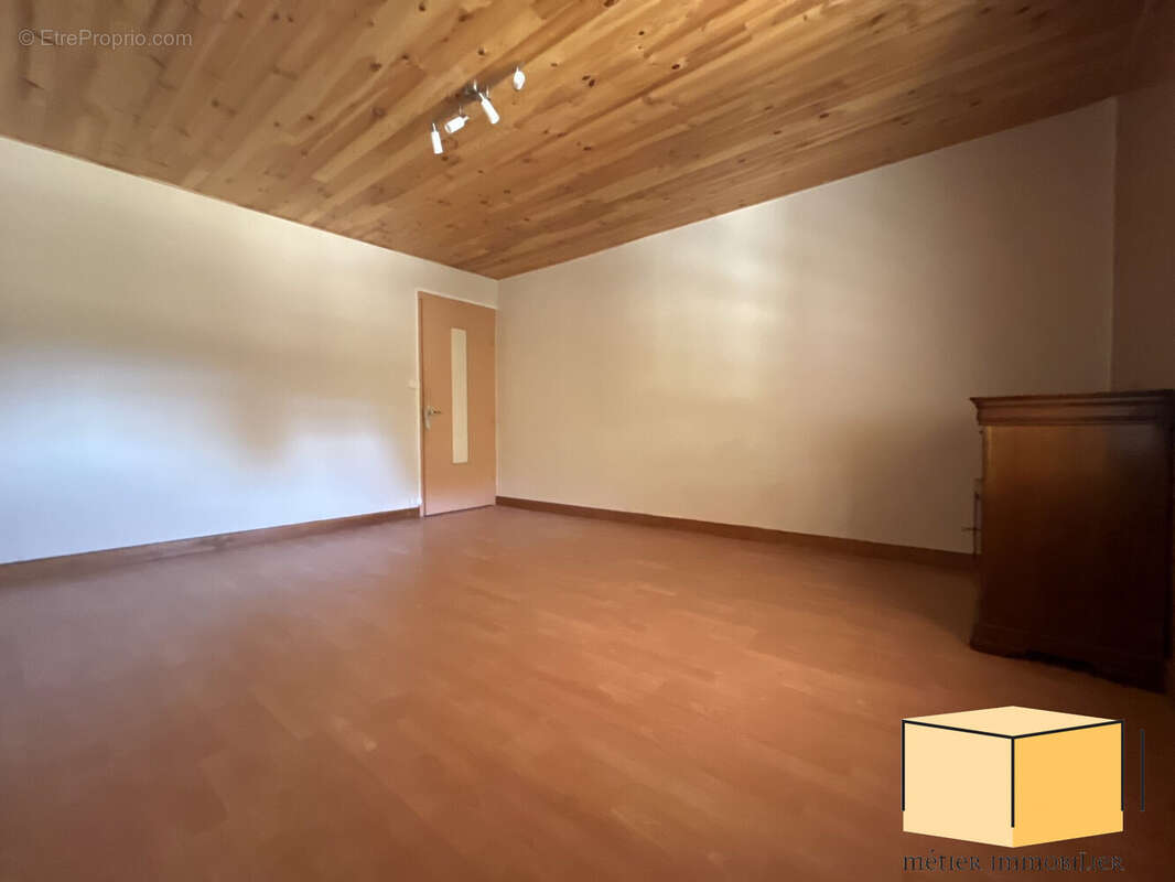 Maison 162 m² à Virieu-Le-Petit  - photo 9