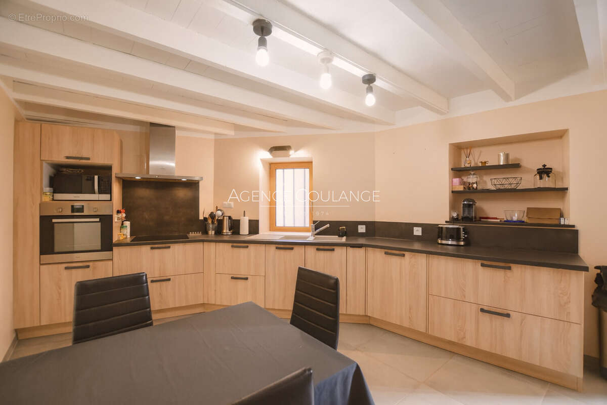 Maison à L&#039;ARBRESLE